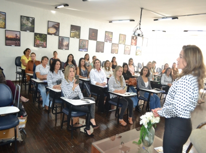 2° Café com Mulheres - CME homenageia mães empreendedoras
