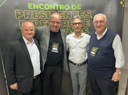 Federaminas reúne lideranças de 70 cidades mineiras e governador de Minas em evento que aconteceu em Belo Horizonte